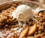 Easy Homemade Apple Crisp (With Oatmeal Streusel Crumble)